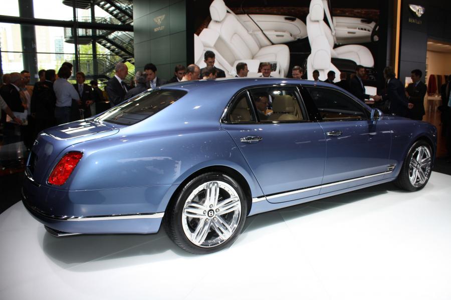  Bentley Mulsanne 2010 года  (фото 99 из 262)